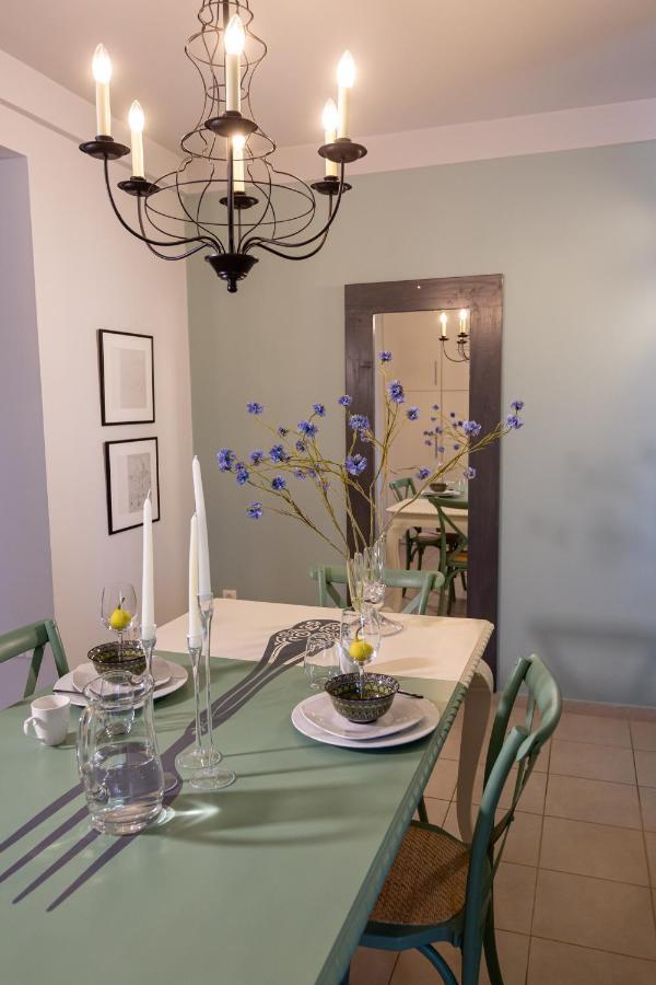 Magnolia - Apartment In 칼라마타 외부 사진